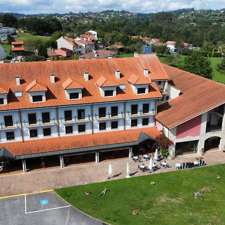 Hotel Cristina Norena Exterior photo